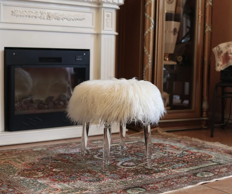 |Fur Ottoman with Acrylic Legs. 2 Colors to Choose: White or Pink|||